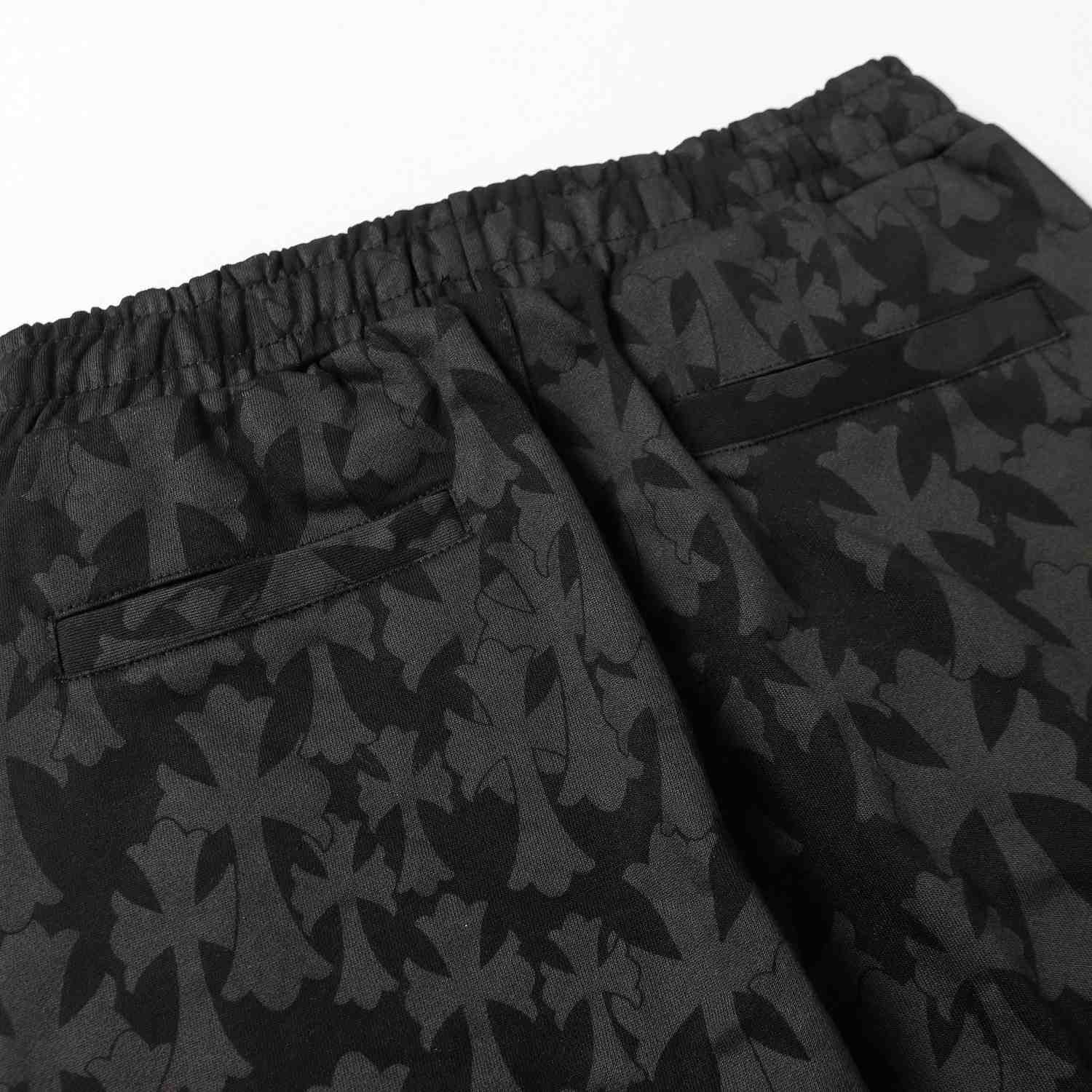 Chrome Hearts Monogram Cross Horseshoe Sweatpants - DesignerGu