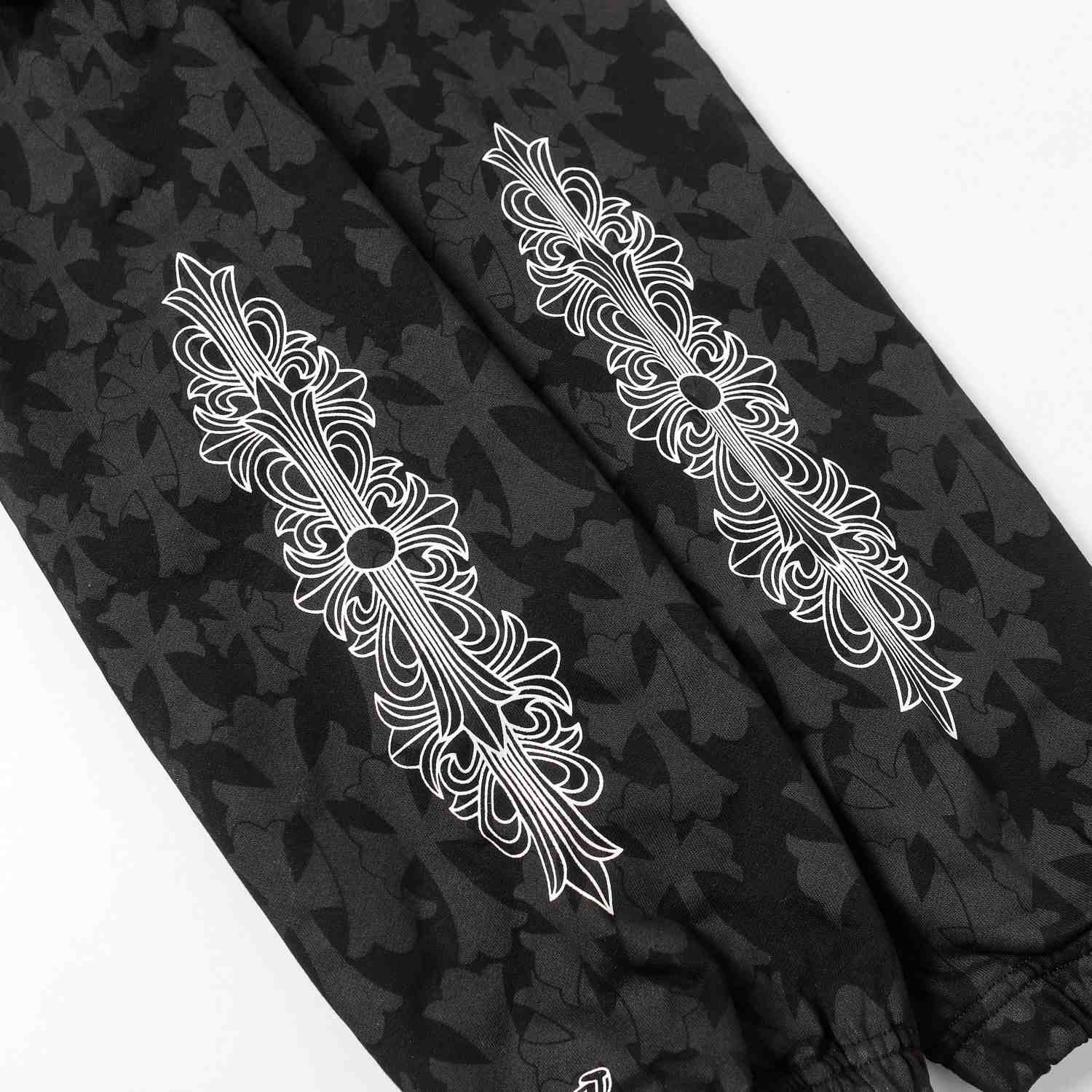 Chrome Hearts Monogram Cross Horseshoe Sweatpants - DesignerGu