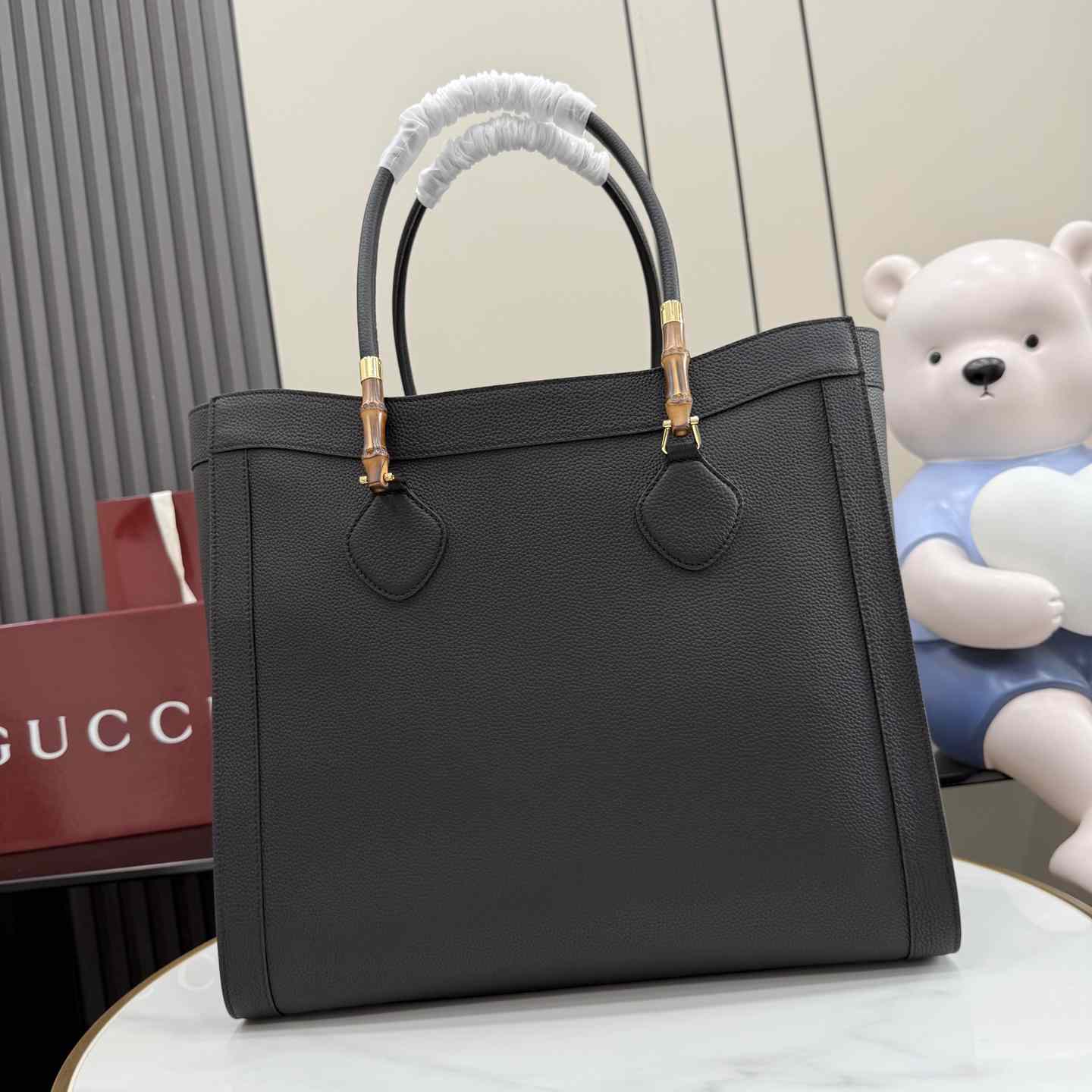Gucci Bamboo Tote Large Bag A0022V - DesignerGu