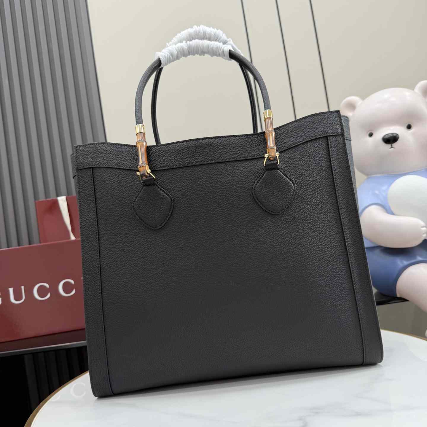 Gucci Bamboo Tote Large Bag A0022V - DesignerGu