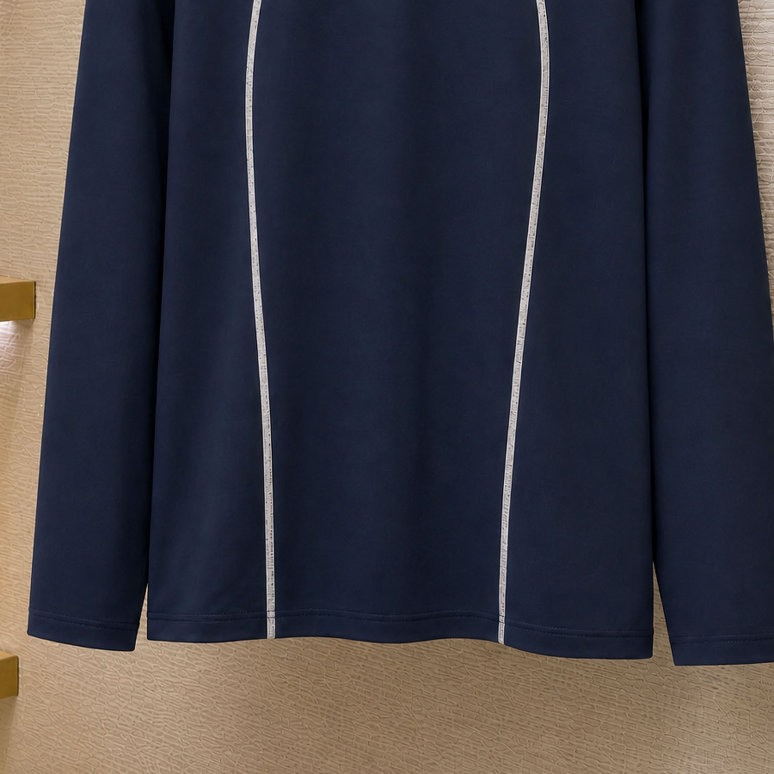 Louis Vuitton Long-Sleeved Technical T-Shirt With Reflective Details - DesignerGu