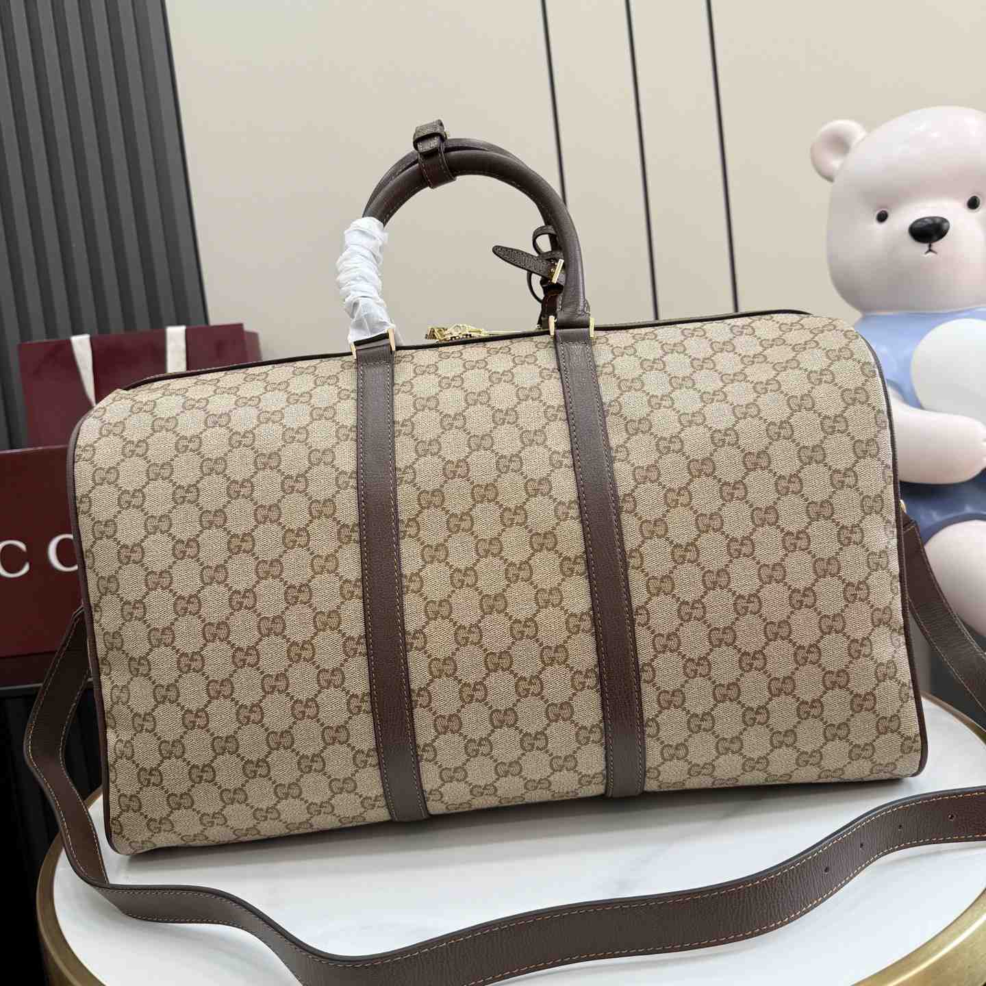 Gucci Essence Classic Medium Duffle Bag A006XM - DesignerGu