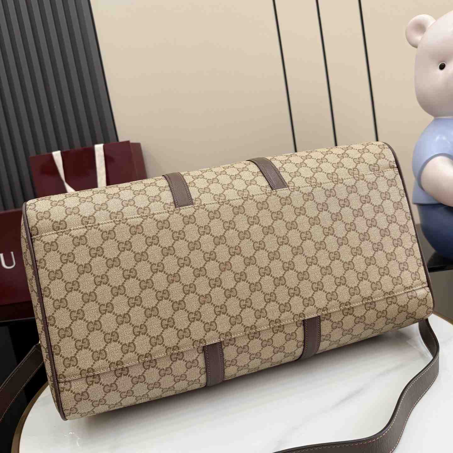 Gucci Essence Classic Medium Duffle Bag A006XM - DesignerGu