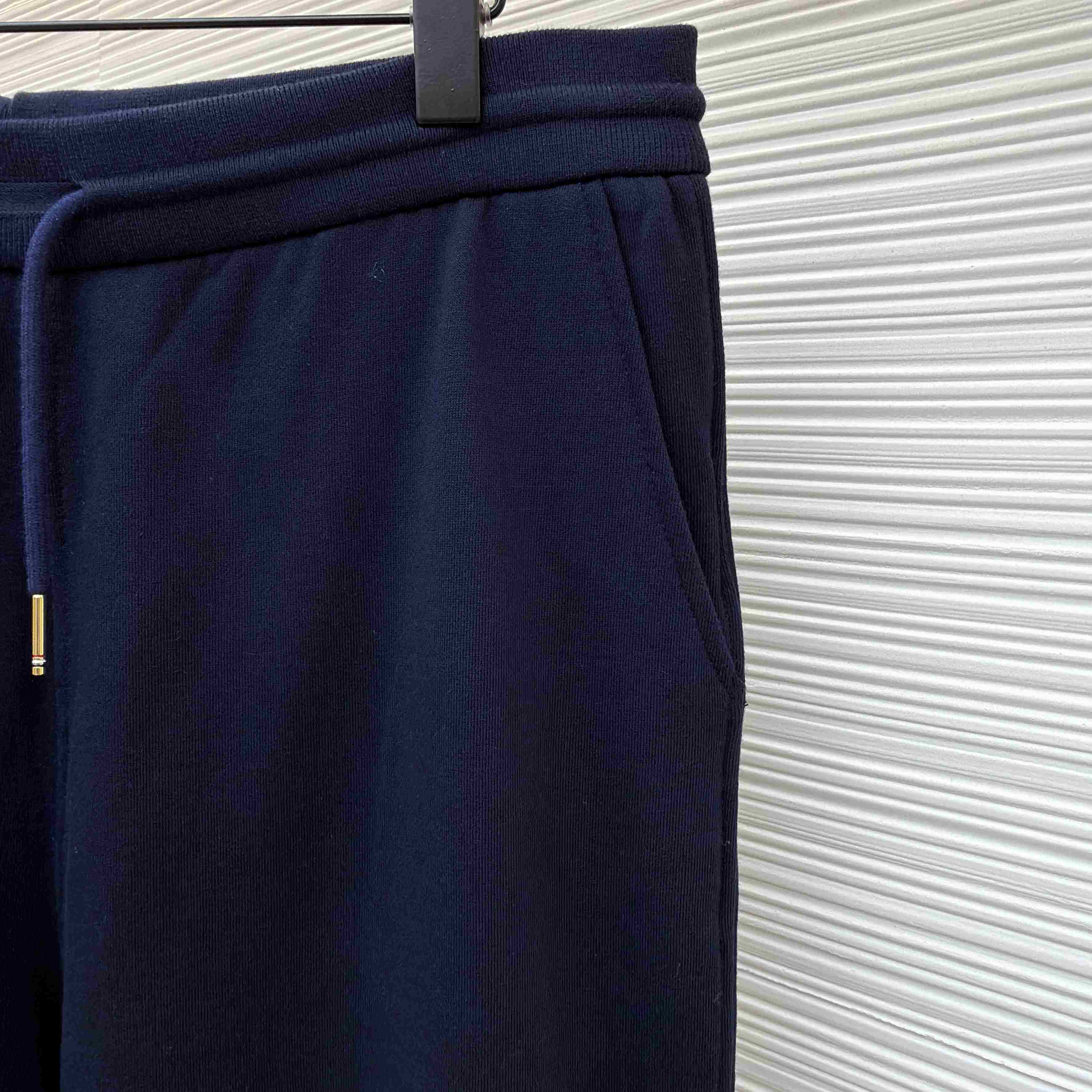 Thom Browne Classic Loopback 4-Bar Sweatpants - DesignerGu