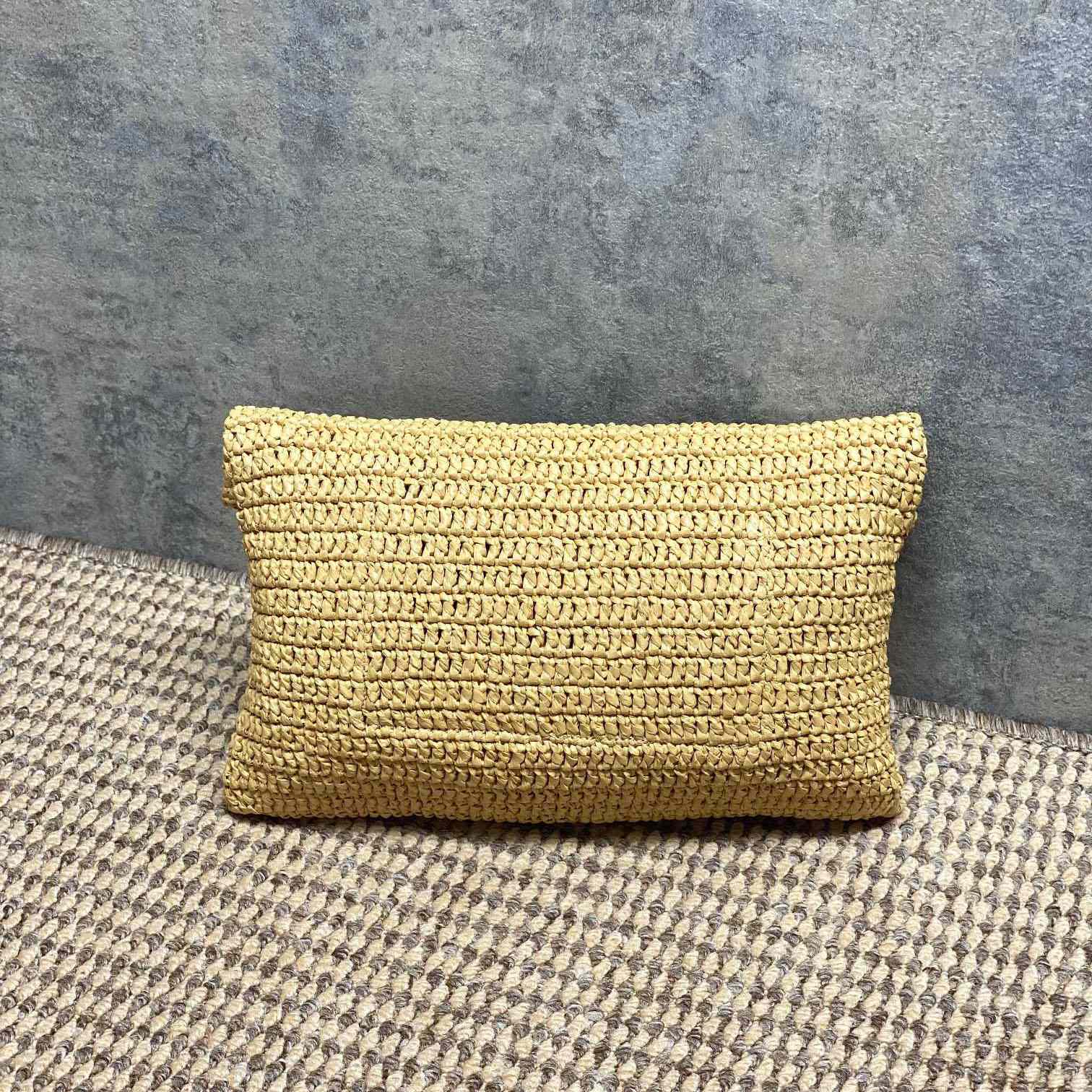 Saint Laurent Cassandre Large Envelope Pouch In Raffia - DesignerGu