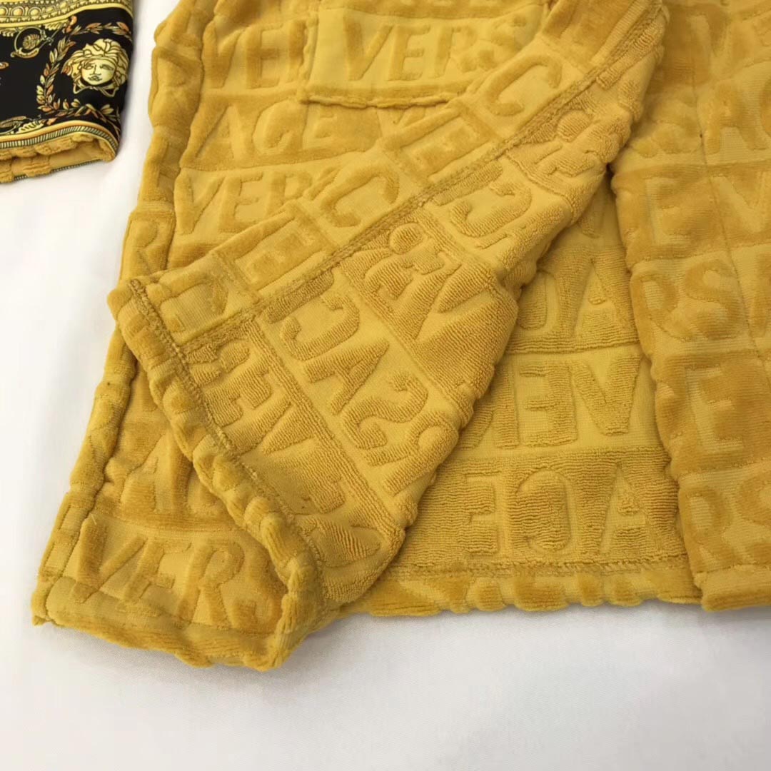 Versace Embroidered Bathrobe Yellow - 