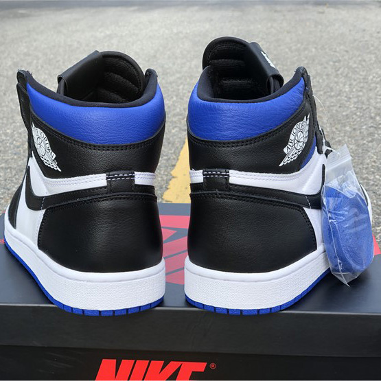 Air Jordan 1 "Game Royal" - 