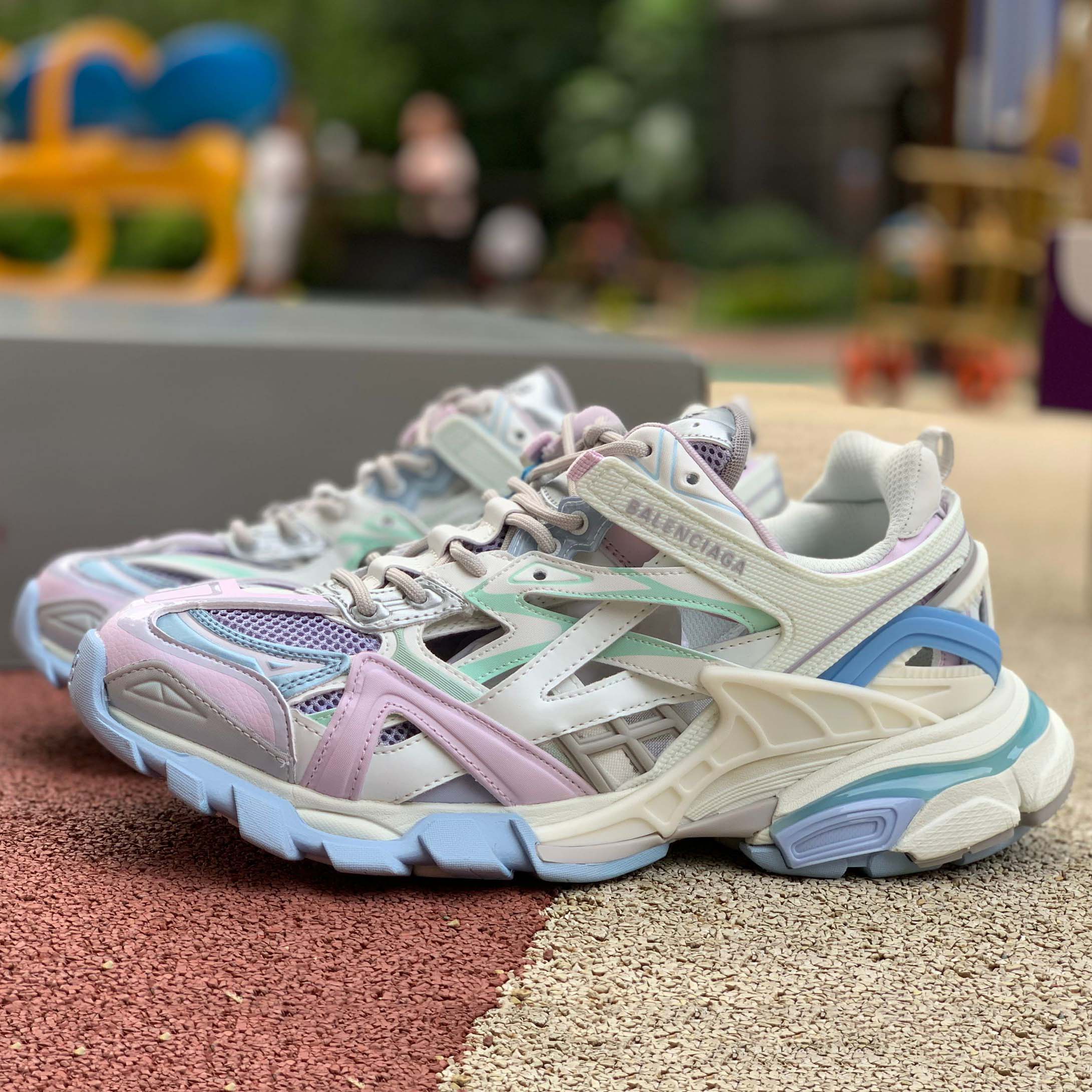 Balenciaga Track Runner 2.0 - 