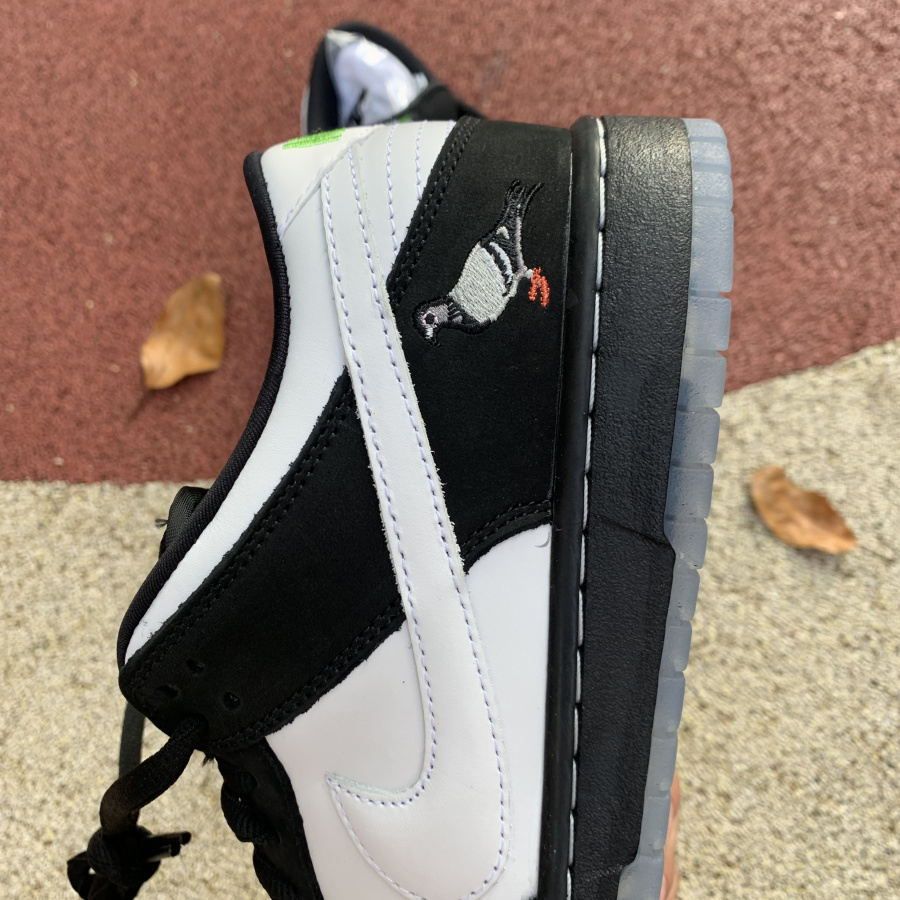 Jeff Staple X Nike SB Dunk Low "Panda Pigeon" Black/Green Gusto-White - 