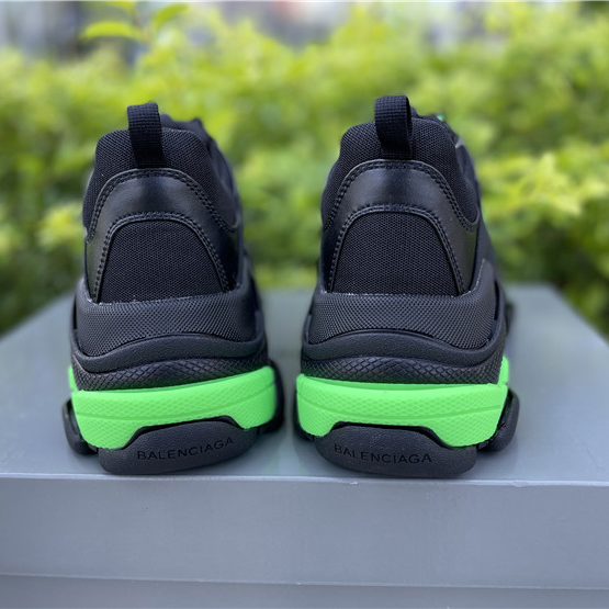 Balenciaga Triple S Sneaker - 
