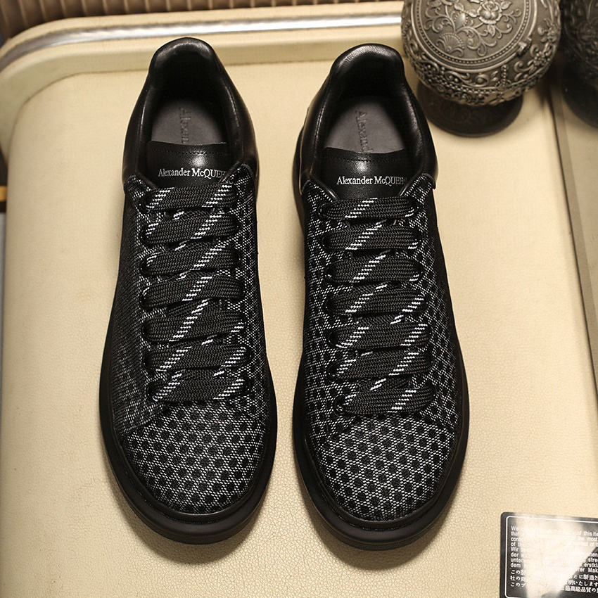 Alexander Mqueen Low Top Sneakers Black - 