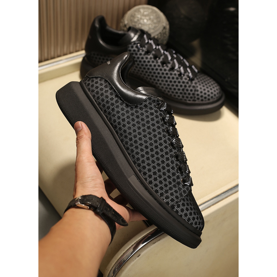 Alexander Mqueen Low Top Sneakers Black - 
