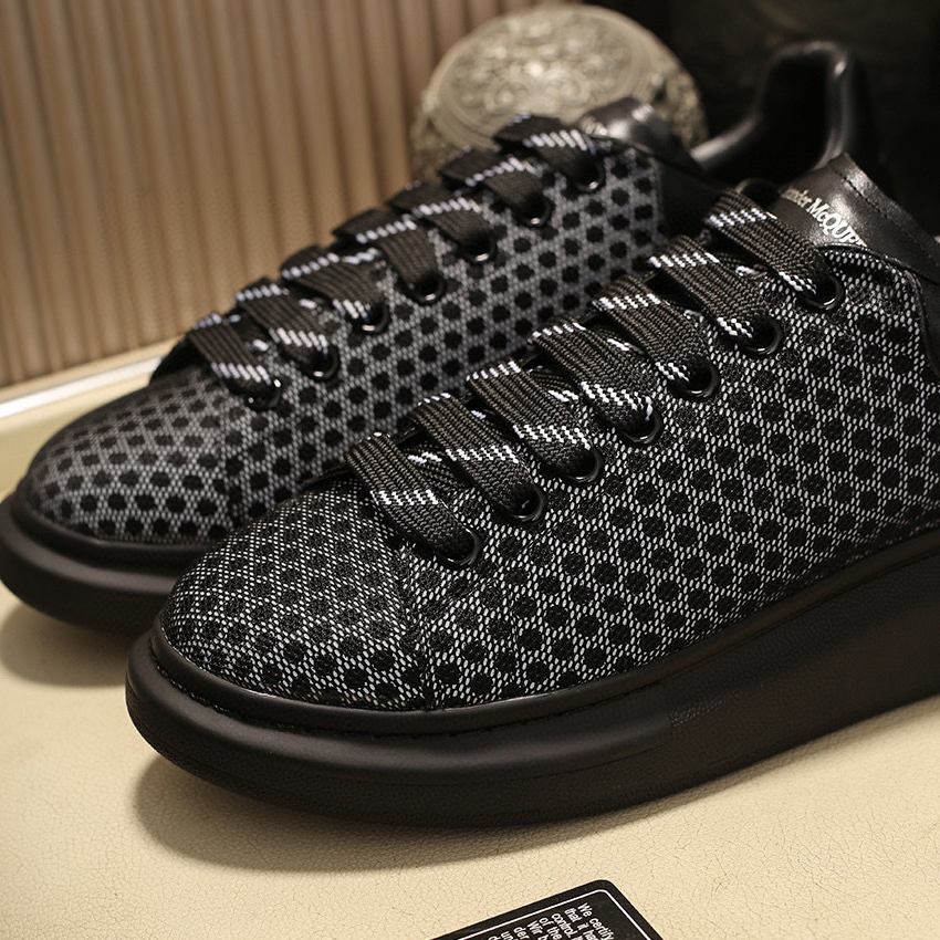 Alexander Mqueen Low Top Sneakers Black - 
