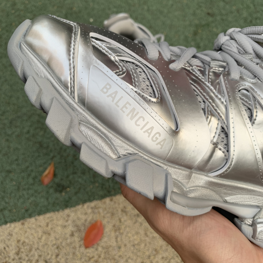 Balenciaga Triple S Trainer - DesignerGu