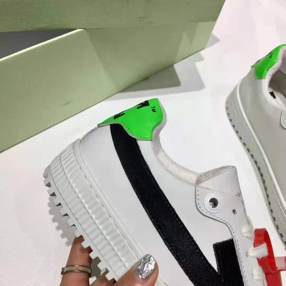 Off White Low Top "Out of office" Sneakers - 