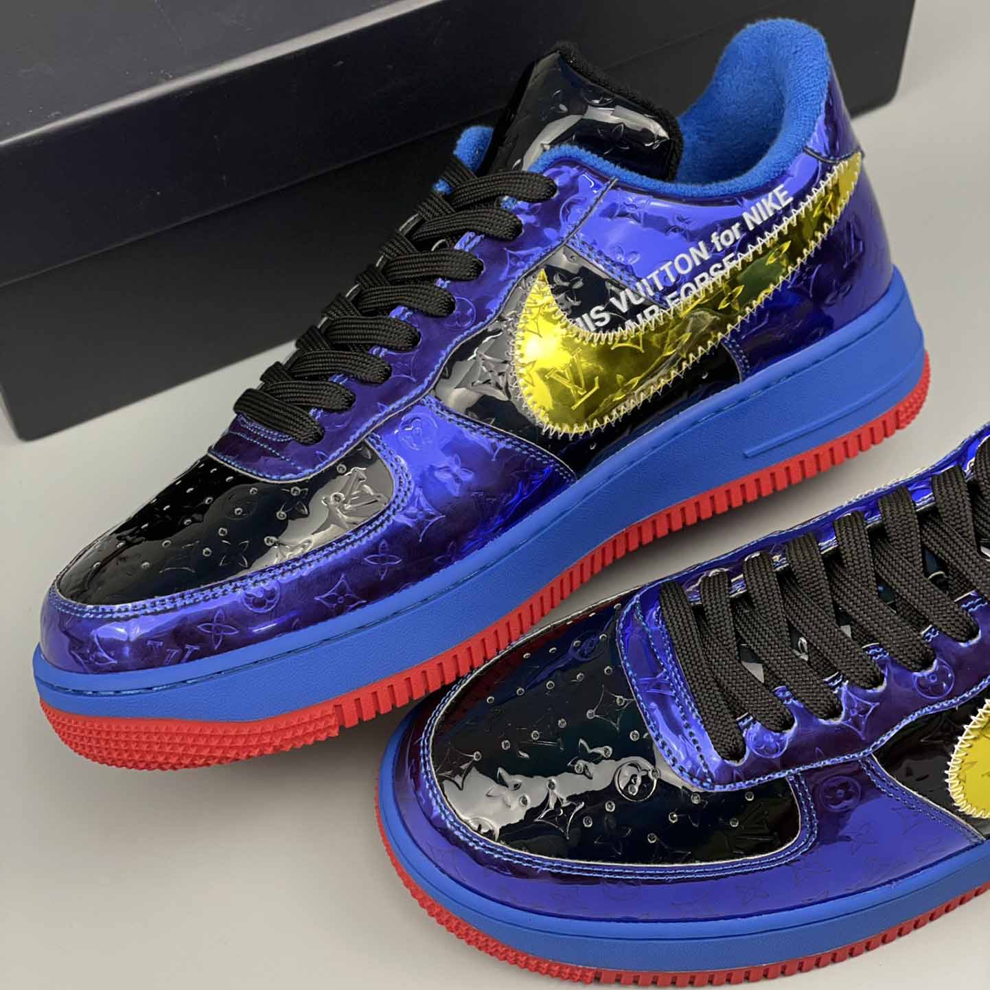 Louis Vuitton X Nike Air Force 1 Sneaker - 