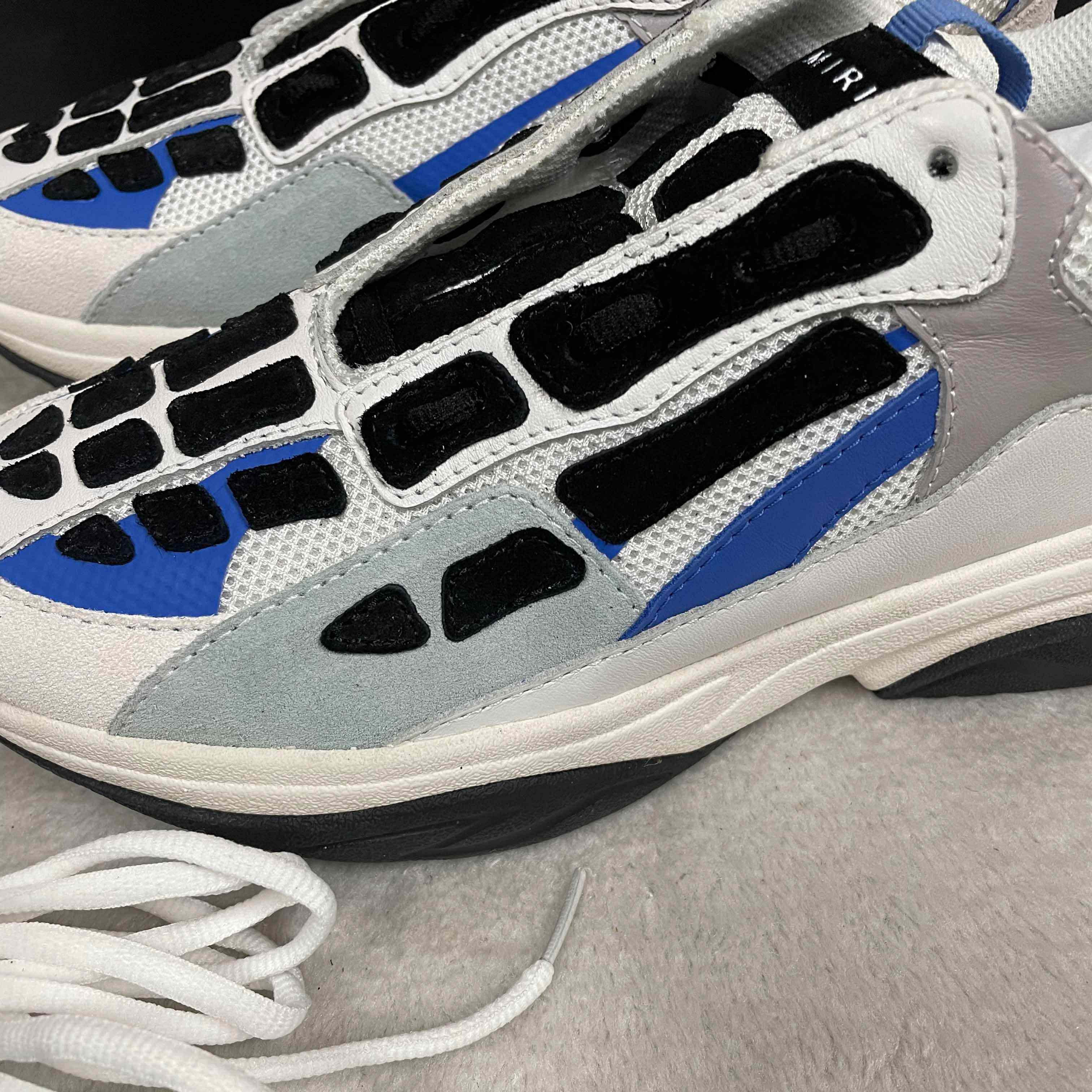 Amiri Bone Runner White & Blue - DesignerGu