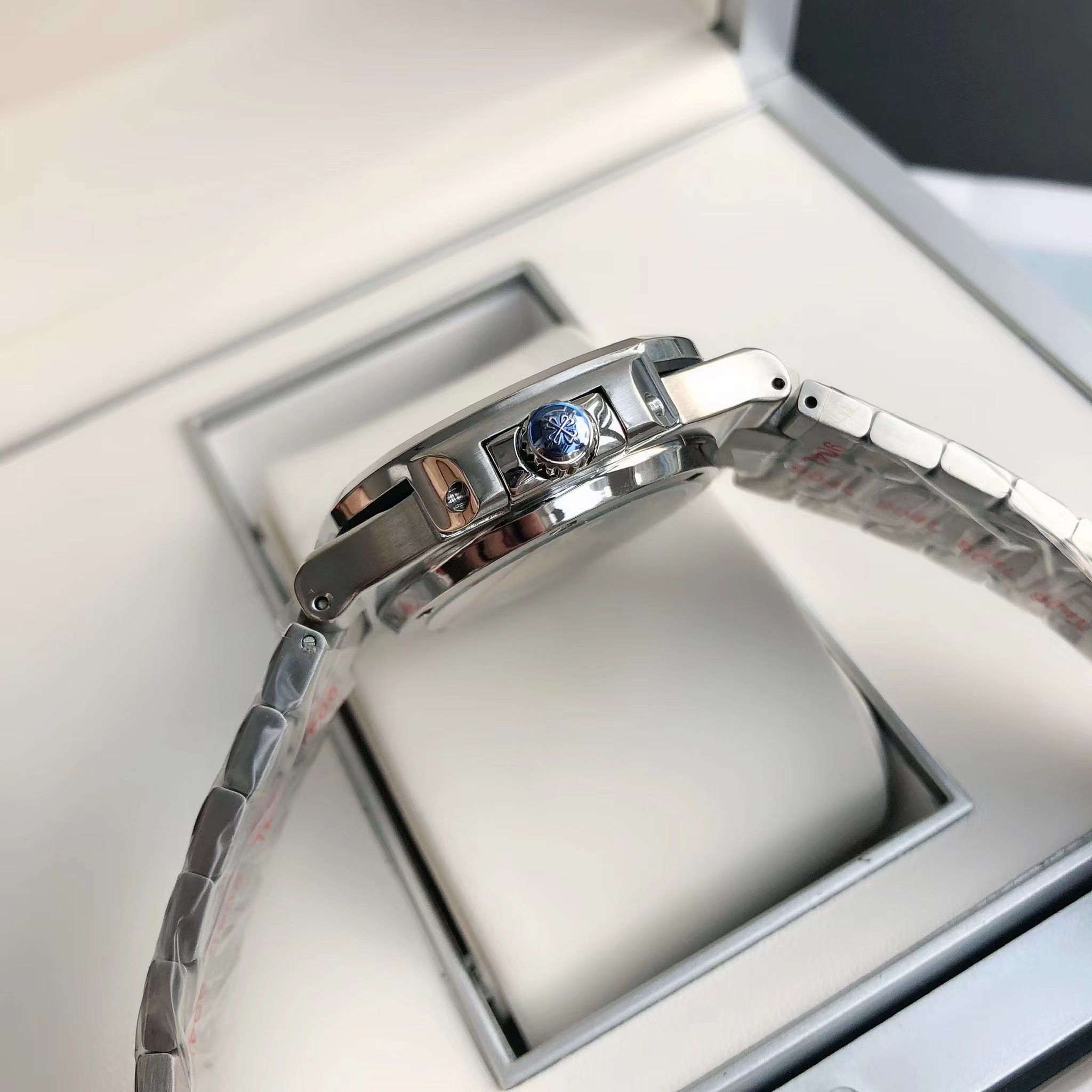 Patek Philipps Sa X Supreme Watch - DesignerGu