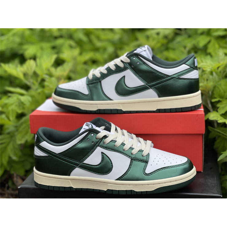Nike Dunk Low “Vintage Green” Sneaker DQ8580-100 - DesignerGu