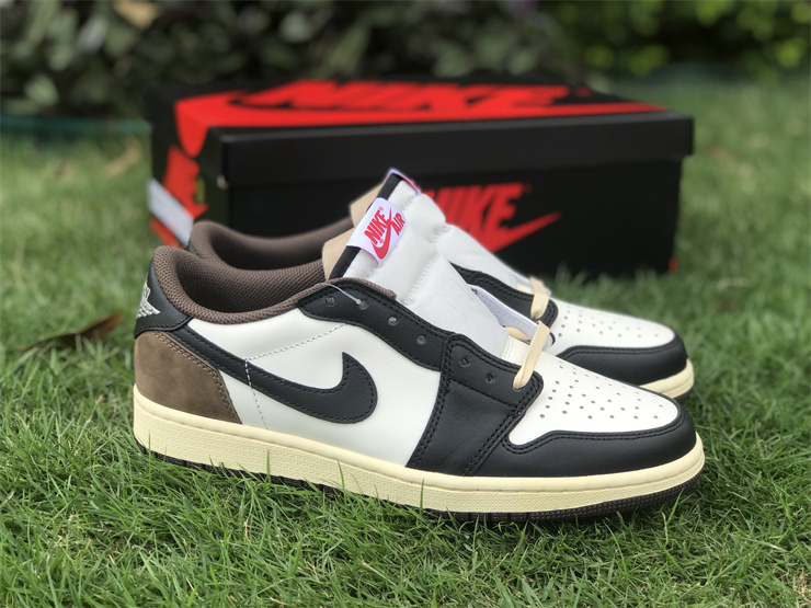 Air Jordan 1  Low Sneaker  CQ4277 105 - 