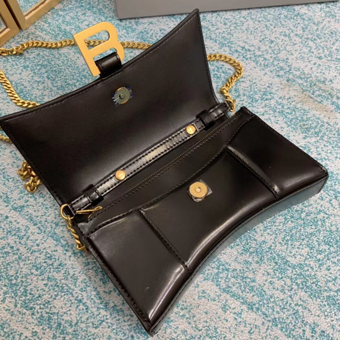 Balenciaga Hourglass Wallet On Chain (19.5-12-5cm) - 