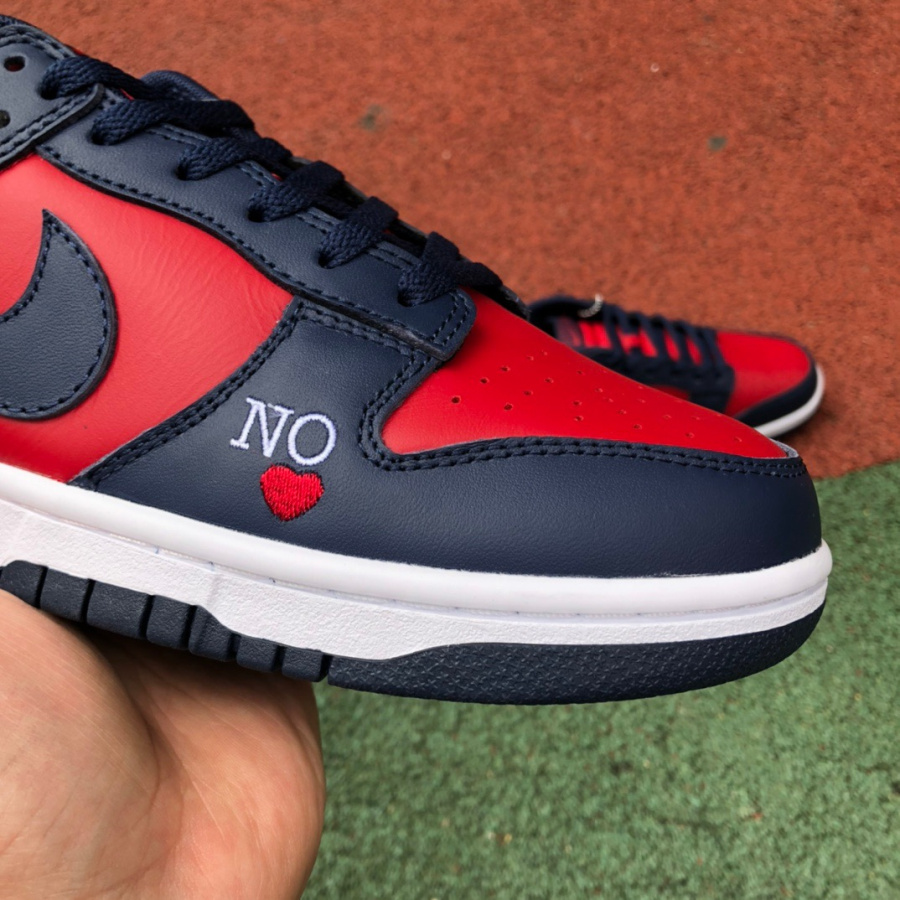 Nike x Supreme  Dunk Low Sneaker  do7412-984 - 