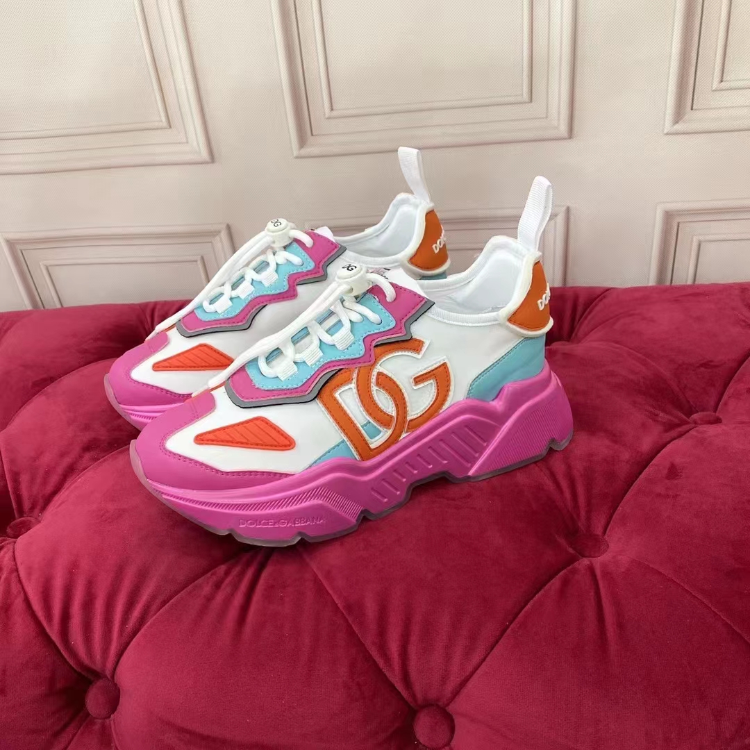 Dolce & Gabbana Logo-Patch Low-Top Sneakers - 