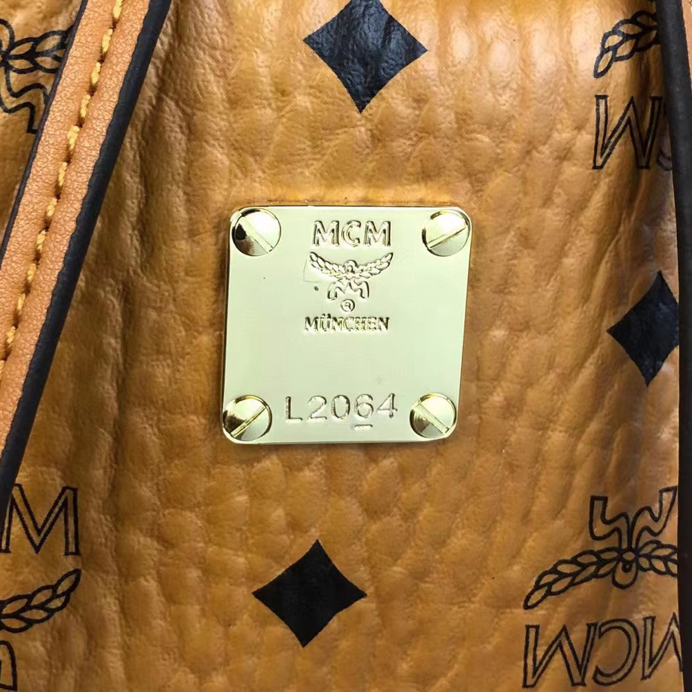 MCM Dessau Drawstring Bag In Visetos(24-25-15CM) - DesignerGu