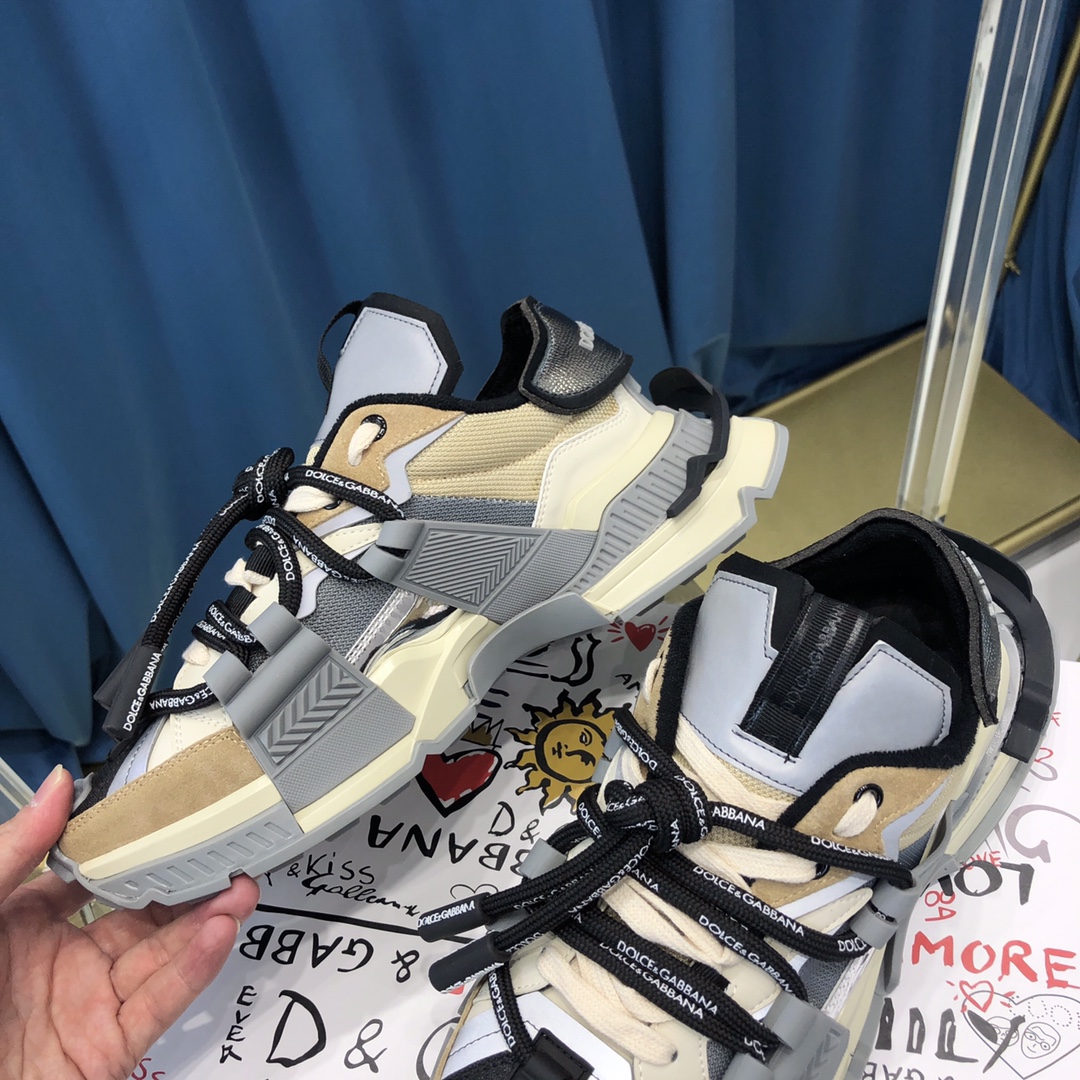 Dolce & Gabbana Mixed-Material Space Sneakers - DesignerGu