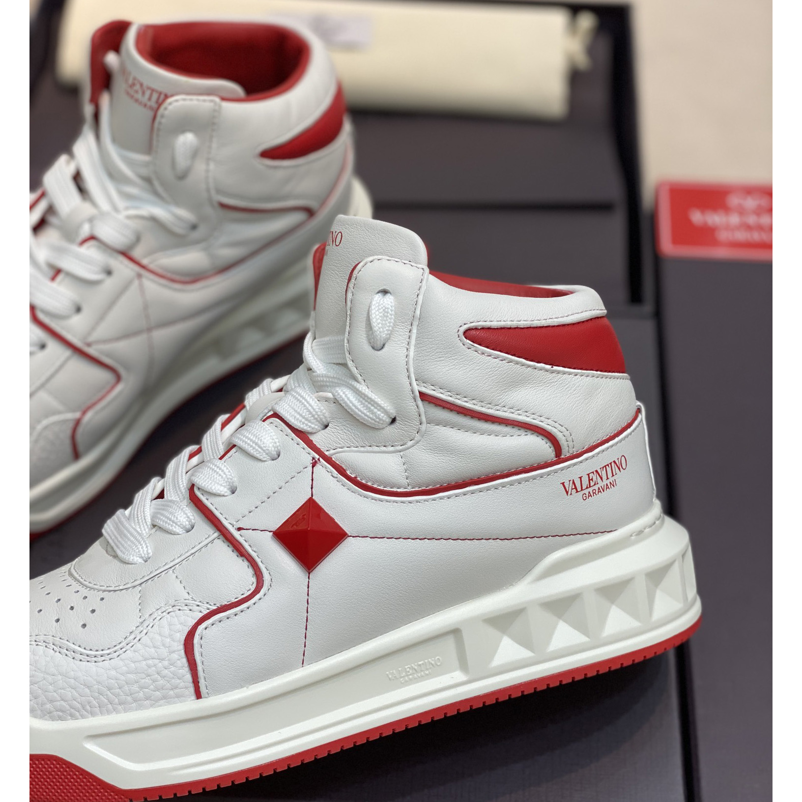 Valenti One Stud Mid-Top Nappa Sneaker - 