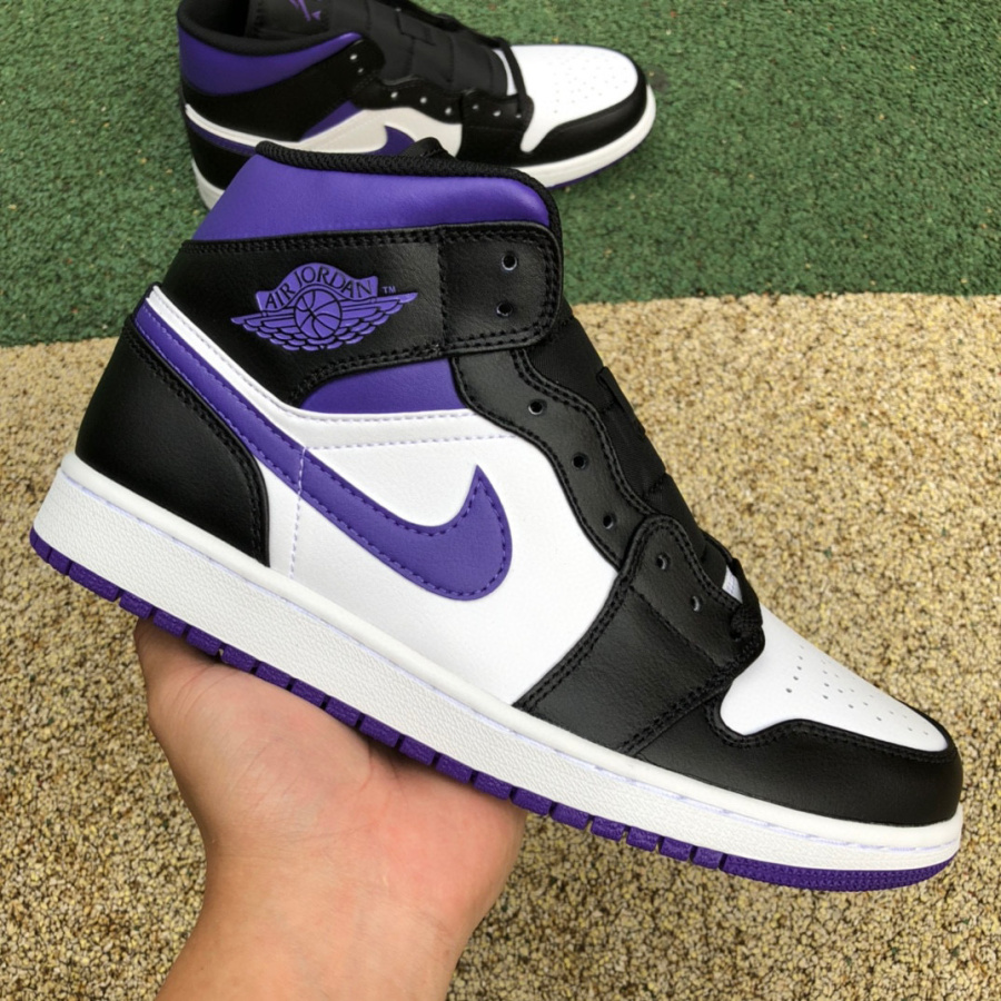 Air Jordan 1 Mid AJ1 Sneaker  554724-095 - 
