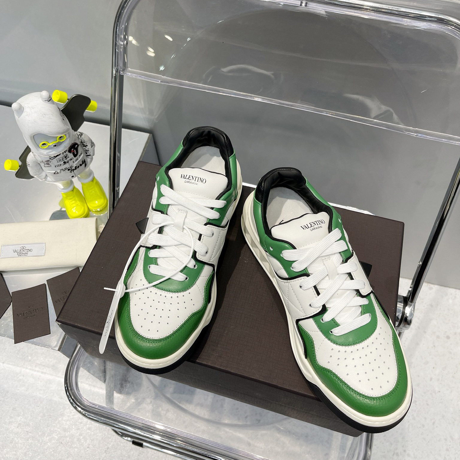 Valenti One Stud Low-Top Calfskin Sneaker - DesignerGu