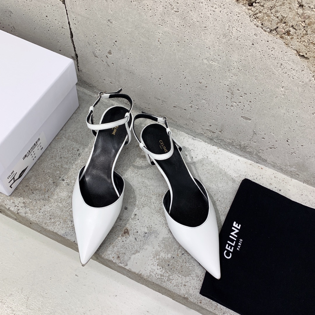 Celine Kitten With Metal Toe In Calfskin - 