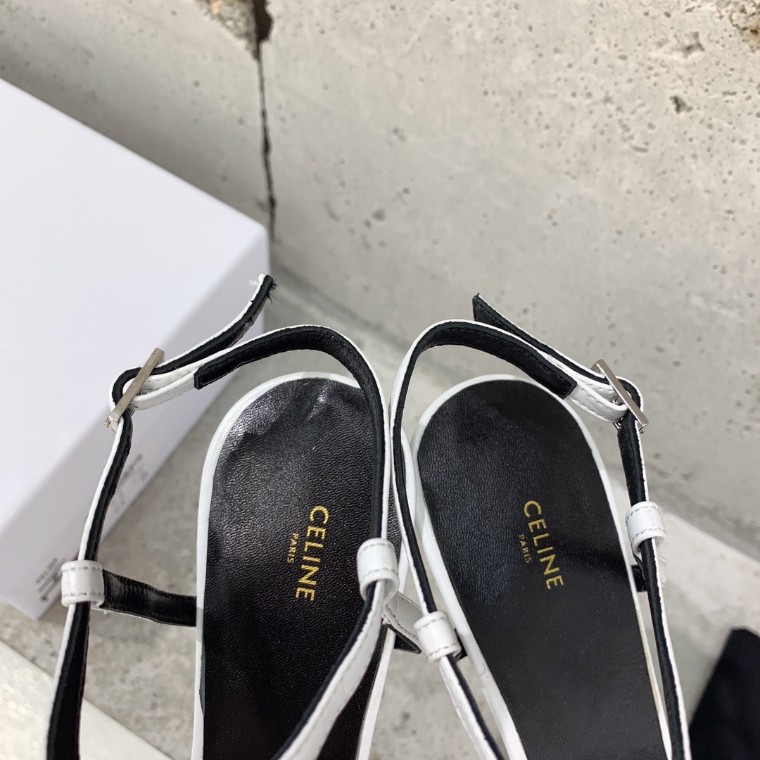 Celine Kitten With Metal Toe In Calfskin - 