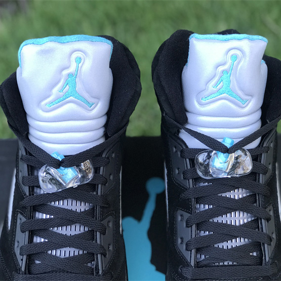 Nike Air Jordan Retro 5"Black Aqua" Sneaker     DD0587-047 - 