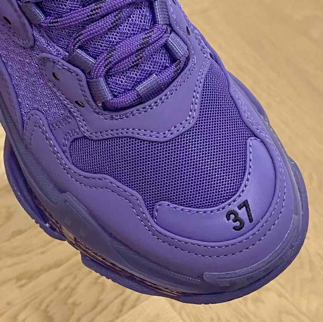 Balenciaga Triple S Sneaker Clear Sole - 