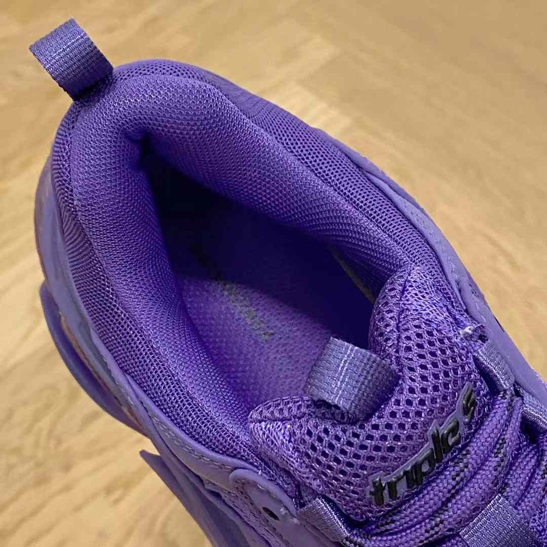 Balenciaga Triple S Sneaker Clear Sole - 