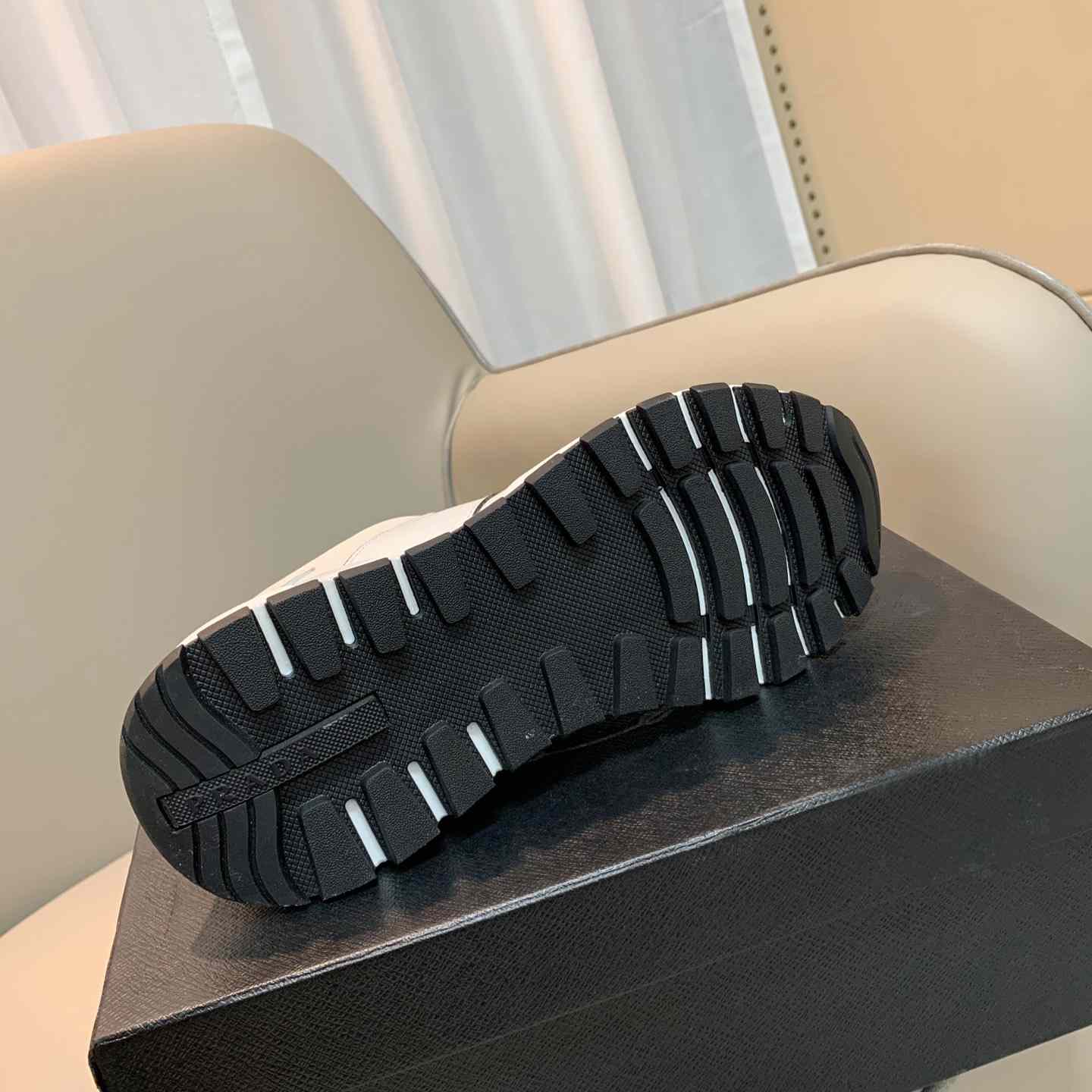Prada Prax 01 Sneakers - DesignerGu