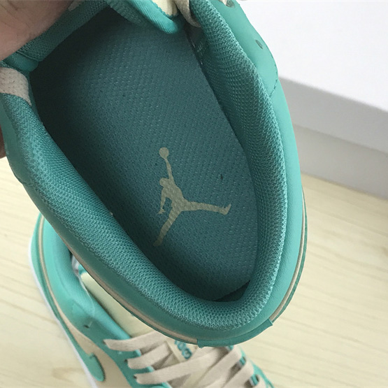 Air Jordan 1 Low Surface Sneaker    DC0774-131 - 