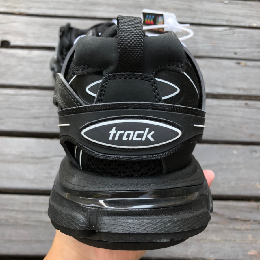Balenciaga Track 3.0 Sneaker  - 