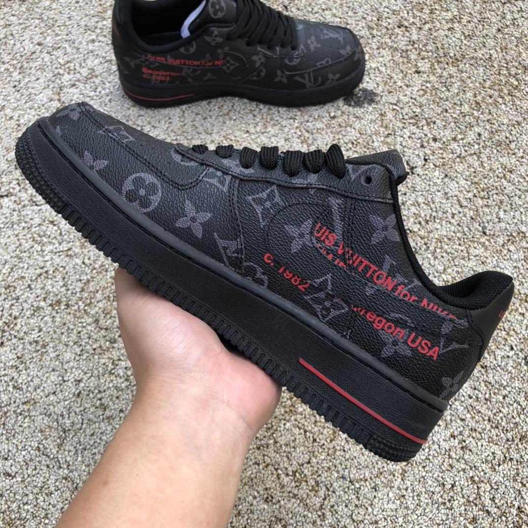 Louis Vuitton LV x Nike Air Force 1 x Off-White Sneaker       1A9VD8 - 