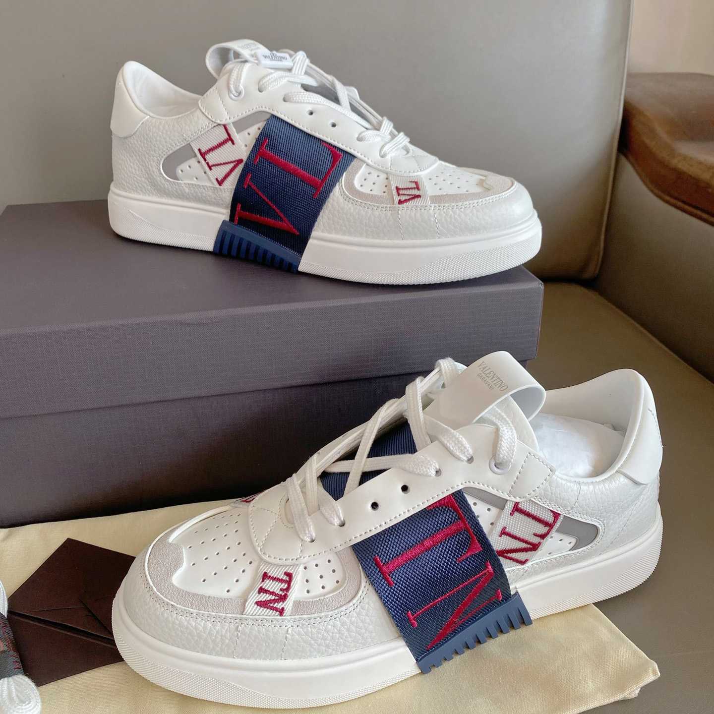 Valenti Low-Top Calfskin Vl7n Sneaker With Bands - 