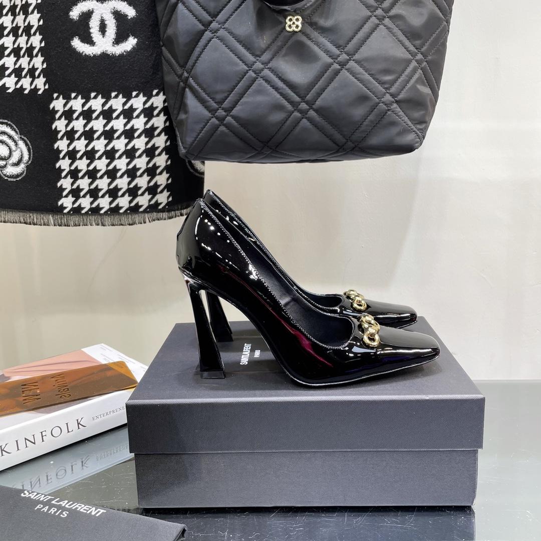 Saint Laurent Severine Pumps In Patent Leather - DesignerGu