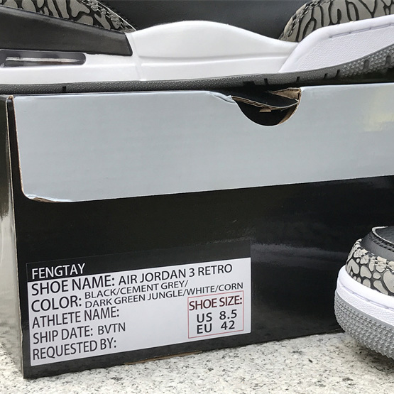 Air Jordan 3  Sneakers   - 