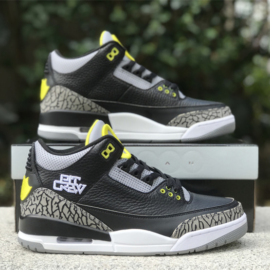 Air Jordan 3  Sneakers   - 