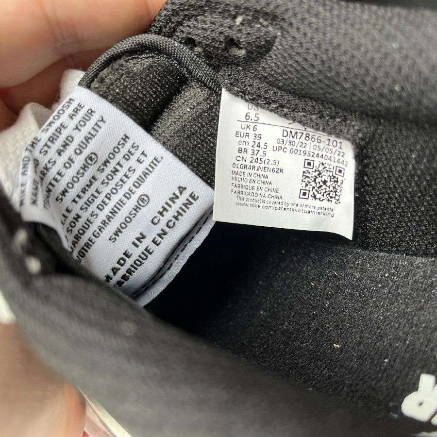 Travis Scott x Air Jordan 1 Low OG AJ1 Sneaker      DM7866-101 - 