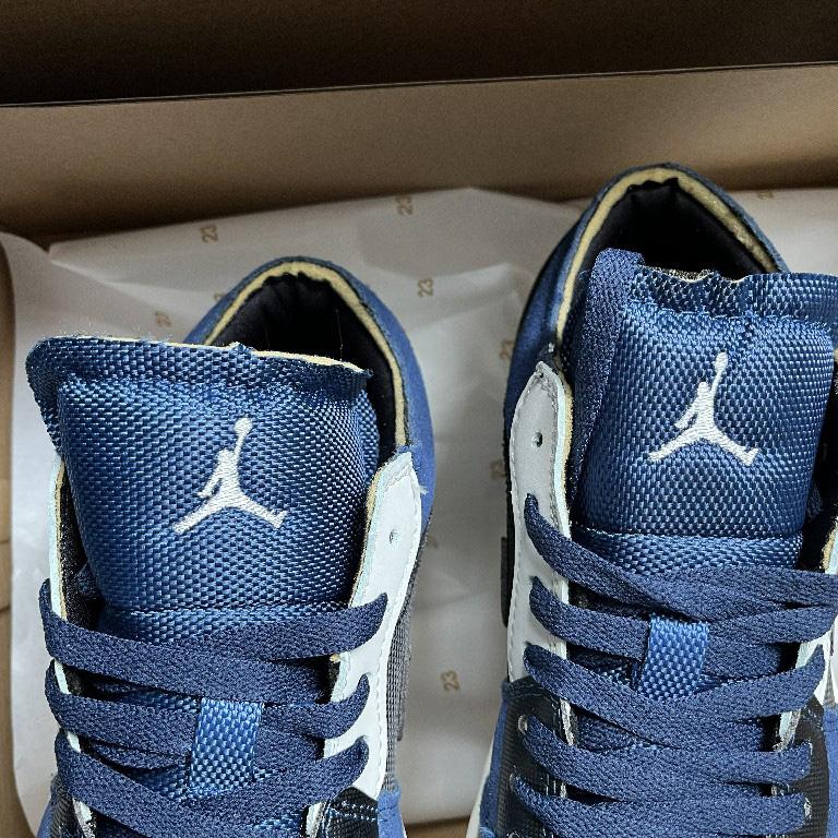 Air Jordan 1 Low "White And Antom"Sneakers       DN1635-111 - 
