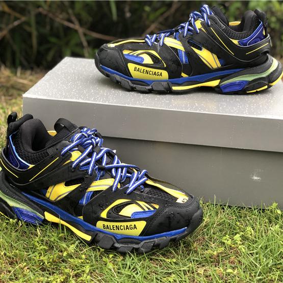 Balenciaga Tess Sneaker  - 