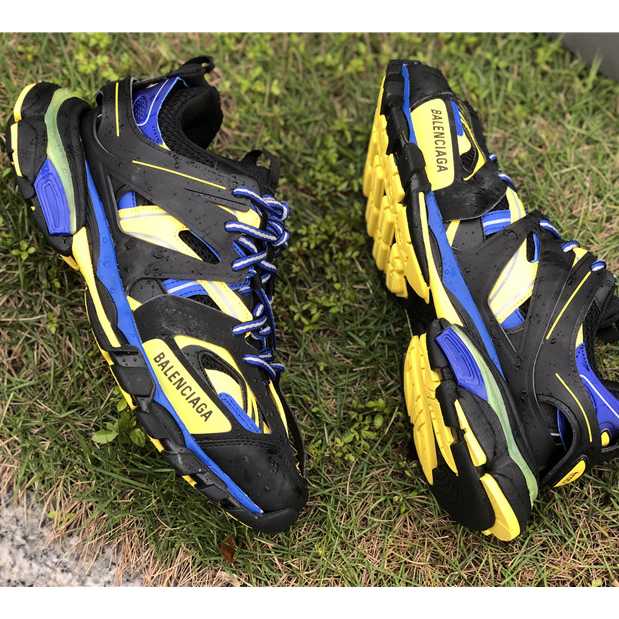Balenciaga Tess Sneaker  - 