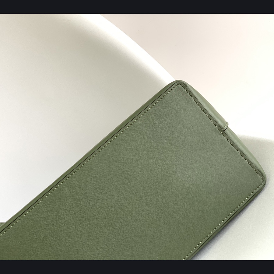 Loewe Small Anagram Tote Bag In Classic Calfskin - 